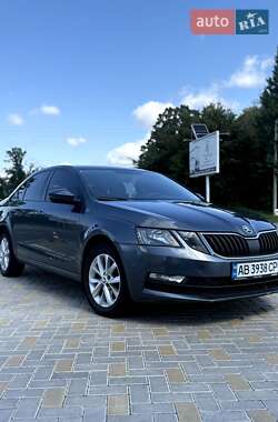 Лифтбек Skoda Octavia 2017 в Гайсине