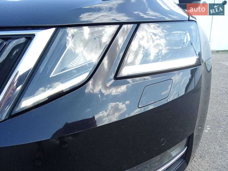 Универсал Skoda Octavia 2018 в Чернигове