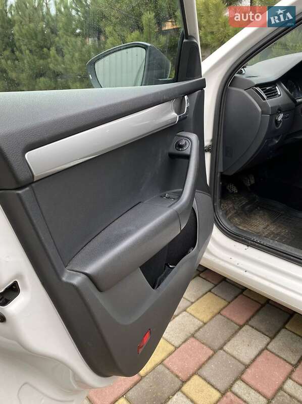 Универсал Skoda Octavia 2015 в Днепре