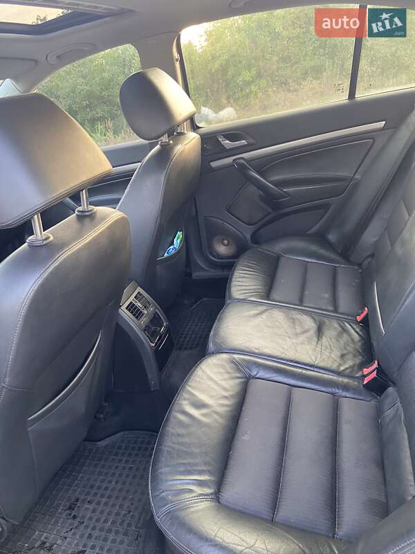 Лифтбек Skoda Octavia 2008 в Гайвороне