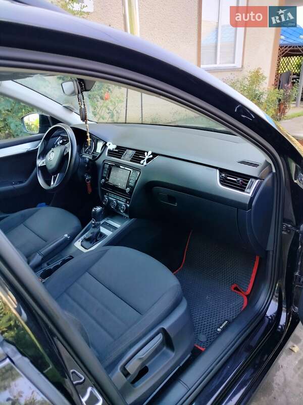 Универсал Skoda Octavia 2016 в Борщеве