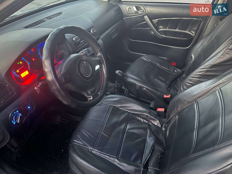 Ліфтбек Skoda Octavia 2008 в Львові