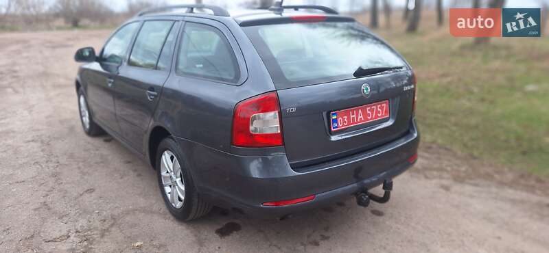 Универсал Skoda Octavia 2012 в Нежине