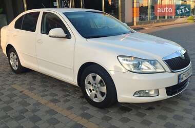 Лифтбек Skoda Octavia 2012 в Хмельницком