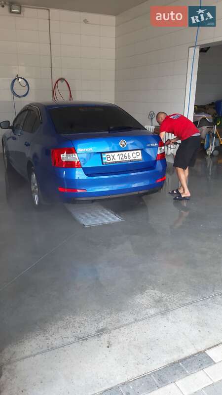 Лифтбек Skoda Octavia 2015 в Красилове