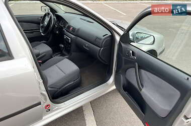 Универсал Skoda Octavia 2003 в 