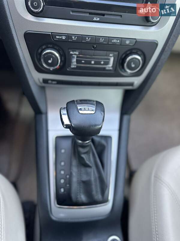 Универсал Skoda Octavia 2010 в Ивано-Франковске