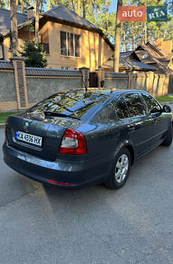 Лифтбек Skoda Octavia 2011 в 