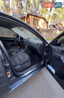 Лифтбек Skoda Octavia 2011 в 
