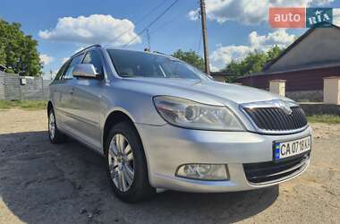 Универсал Skoda Octavia 2010 в 