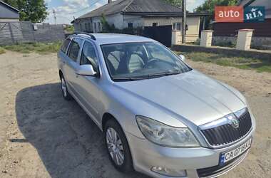 Универсал Skoda Octavia 2010 в 