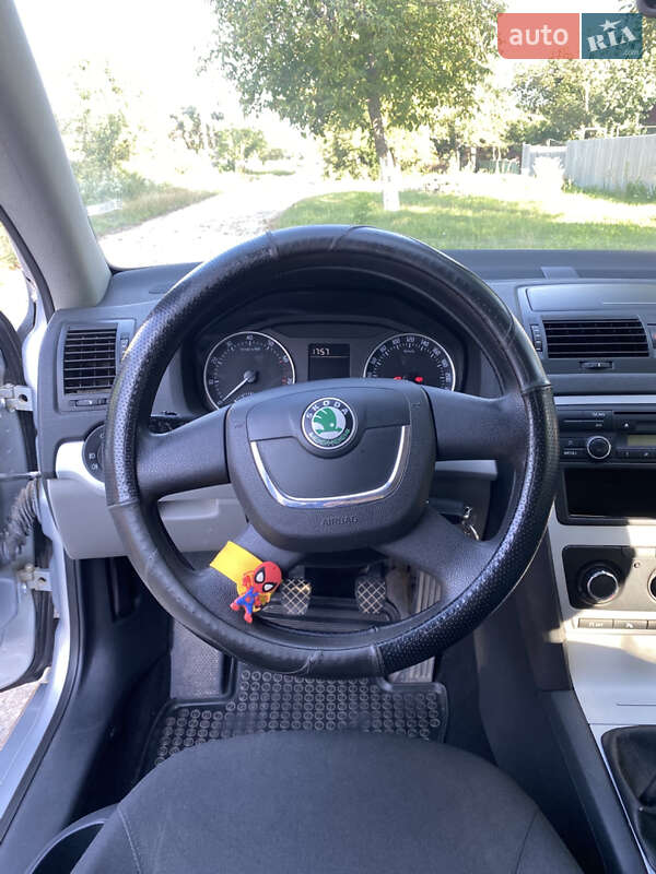 Лифтбек Skoda Octavia 2010 в Каменец-Подольском фото 27 Лифтбек Skoda Octavia 2010 в Каменец-Подольском