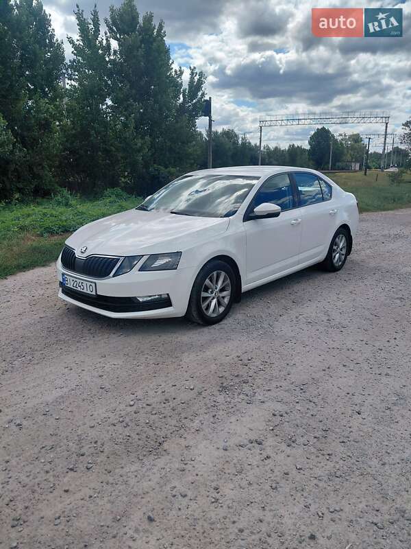 Лифтбек Skoda Octavia 2017 в Кременчуге