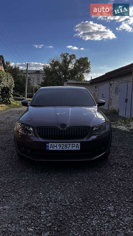 Лифтбек Skoda Octavia 2016 в Александровке