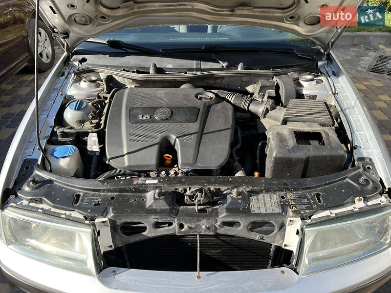 Универсал Skoda Octavia 2010 в Виннице
