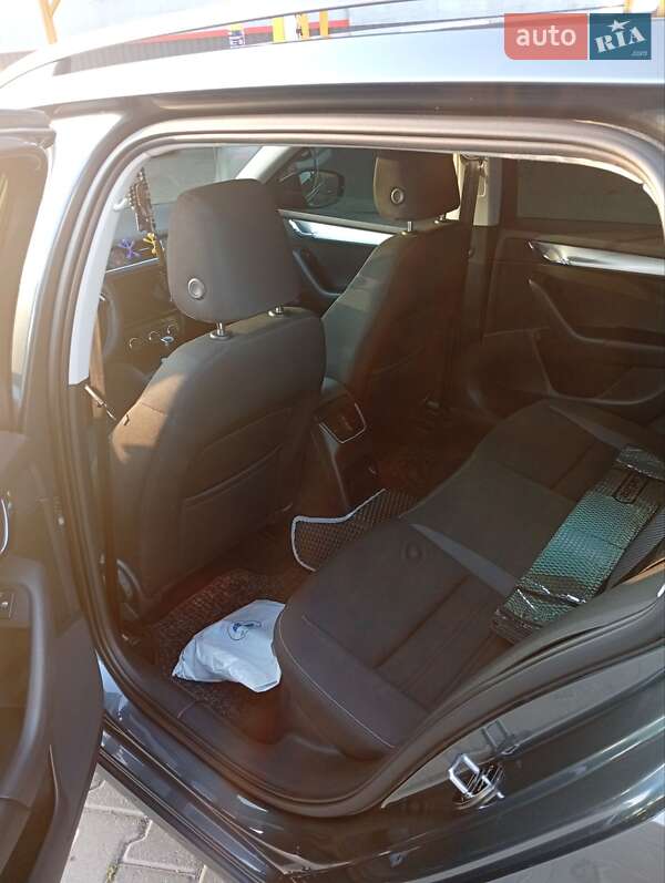 Универсал Skoda Octavia 2017 в Хмельницком