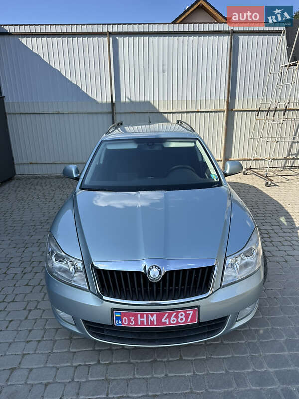 Универсал Skoda Octavia 2010 в Львове фото 3 Универсал Skoda Octavia 2010 в Львове
