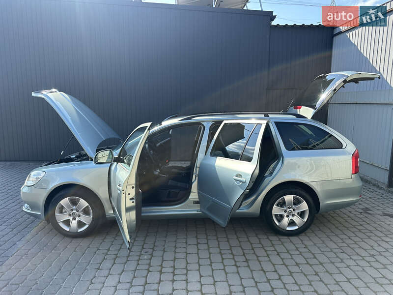 Универсал Skoda Octavia 2010 в Львове фото 37 Универсал Skoda Octavia 2010 в Львове