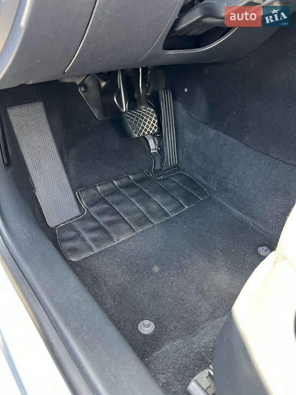Универсал Skoda Octavia 2009 в Броварах