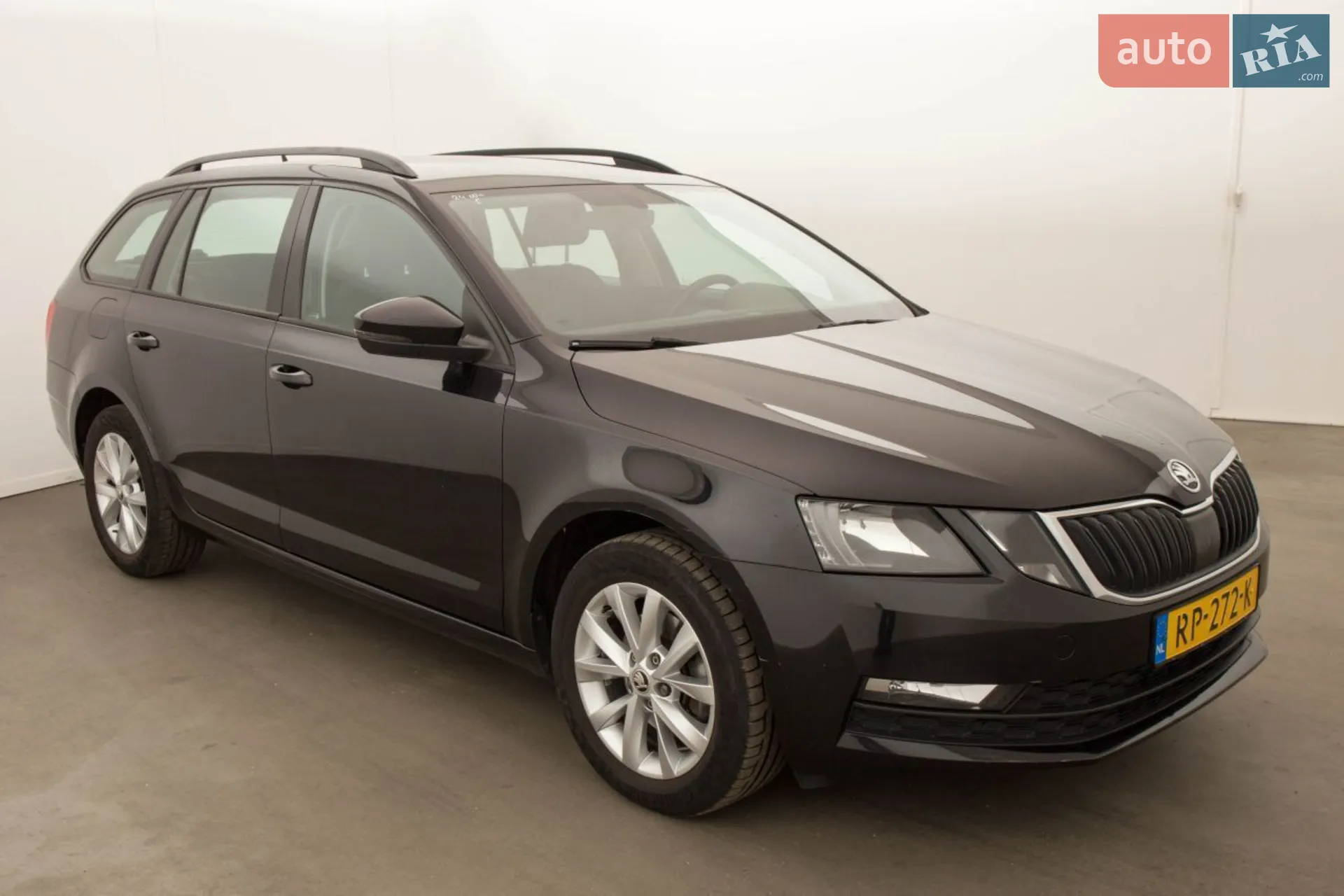 2017 Skoda Octavia - фото 1