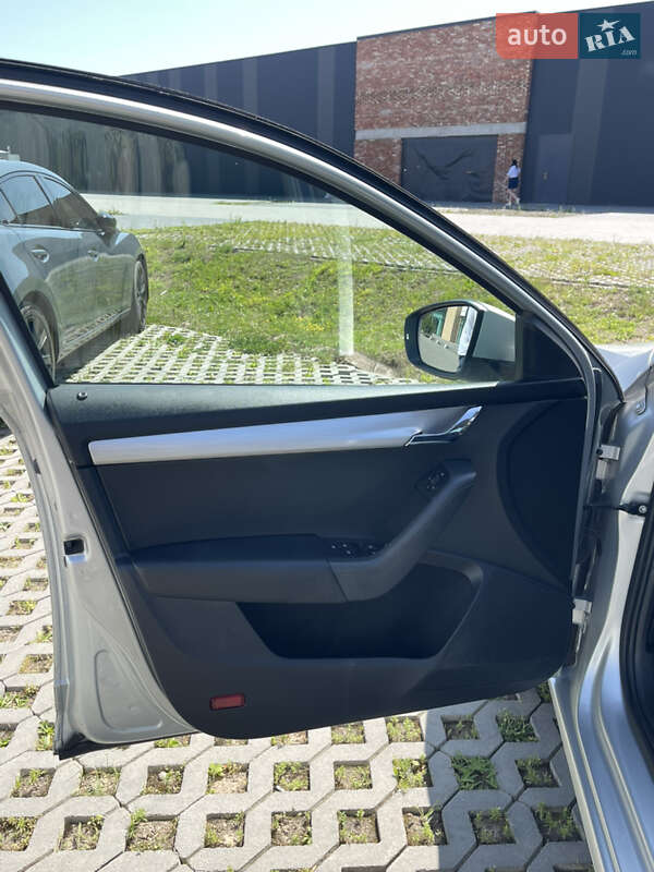 Ліфтбек Skoda Octavia 2019 в Києві