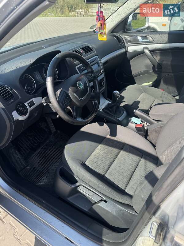 Универсал Skoda Octavia 2010 в Львове