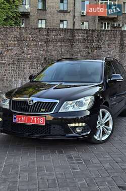Универсал Skoda Octavia 2010 в Каменском