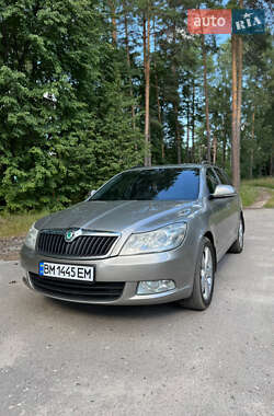 Універсал Skoda Octavia 2011 в Глухові