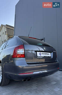 Универсал Skoda Octavia 2010 в 