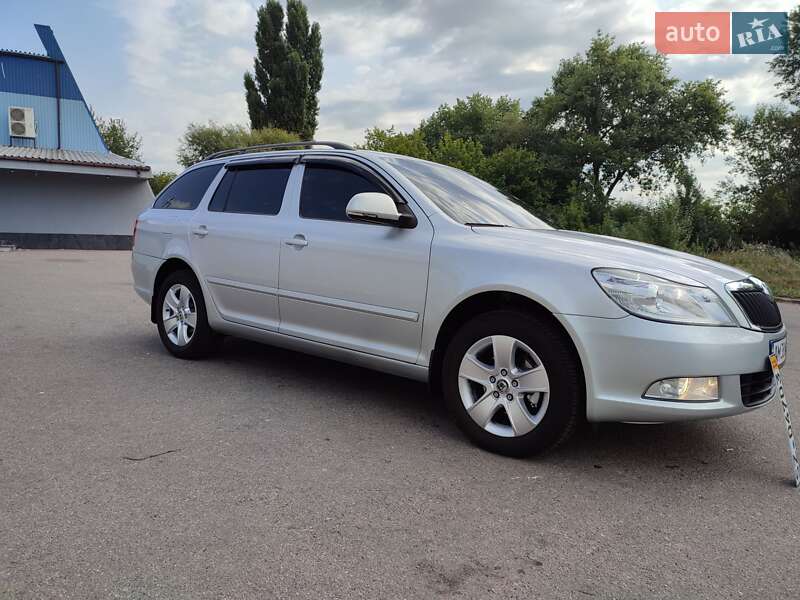 Універсал Skoda Octavia 2010 в Бердичеві