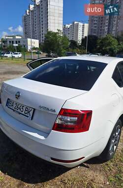 Лифтбек Skoda Octavia 2017 в 