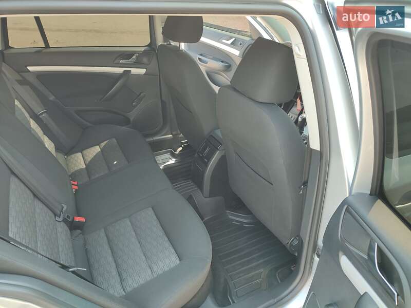 Універсал Skoda Octavia 2010 в Бердичеві