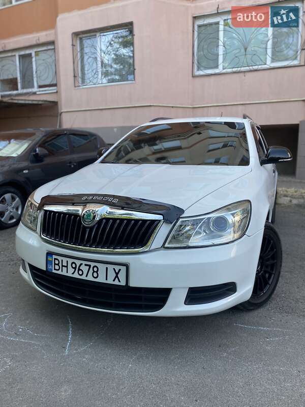 Універсал Skoda Octavia 2013 в Одесі фото 2 Універсал Skoda Octavia 2013 в Одесі