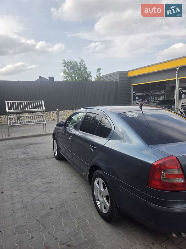 Ліфтбек Skoda Octavia 2004 в Тернополі