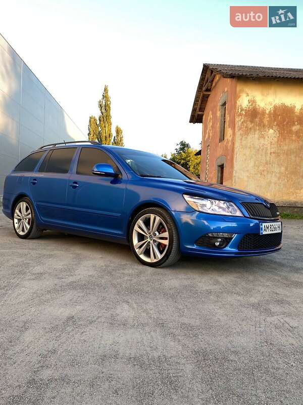 Универсал Skoda Octavia 2011 в Коростене