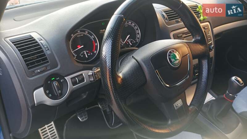 Универсал Skoda Octavia 2011 в Коростене