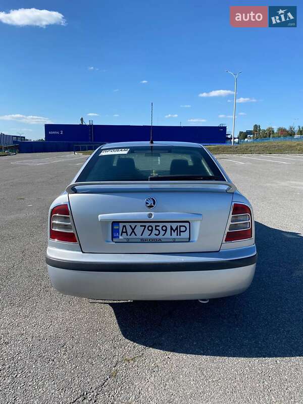 Ліфтбек Skoda Octavia 2008 в Харкові