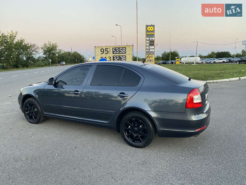 Лифтбек Skoda Octavia 2010 в Мукачево