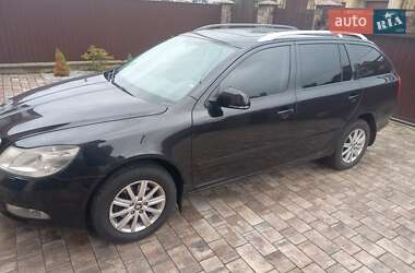Универсал Skoda Octavia 2010 в Стрые