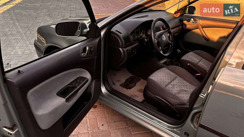 Ліфтбек Skoda Octavia 2001 в Черкасах фото 11 Ліфтбек Skoda Octavia 2001 в Черкасах