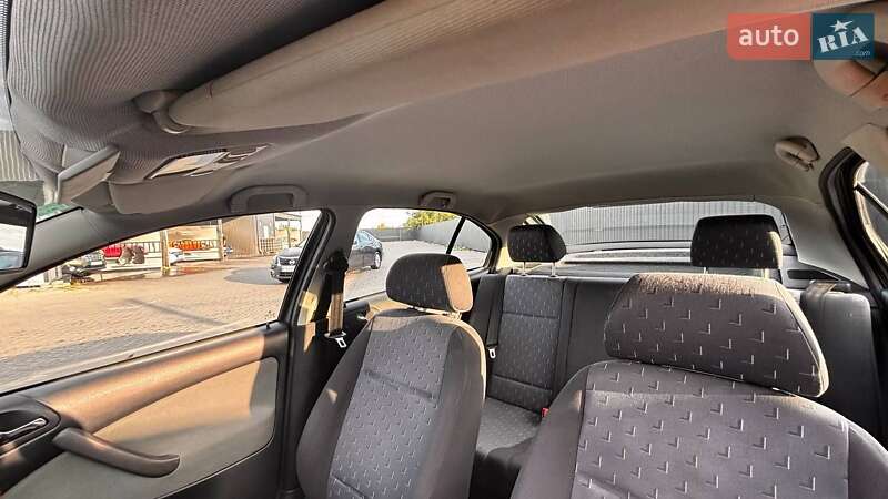 Ліфтбек Skoda Octavia 2001 в Черкасах фото 17 Ліфтбек Skoda Octavia 2001 в Черкасах