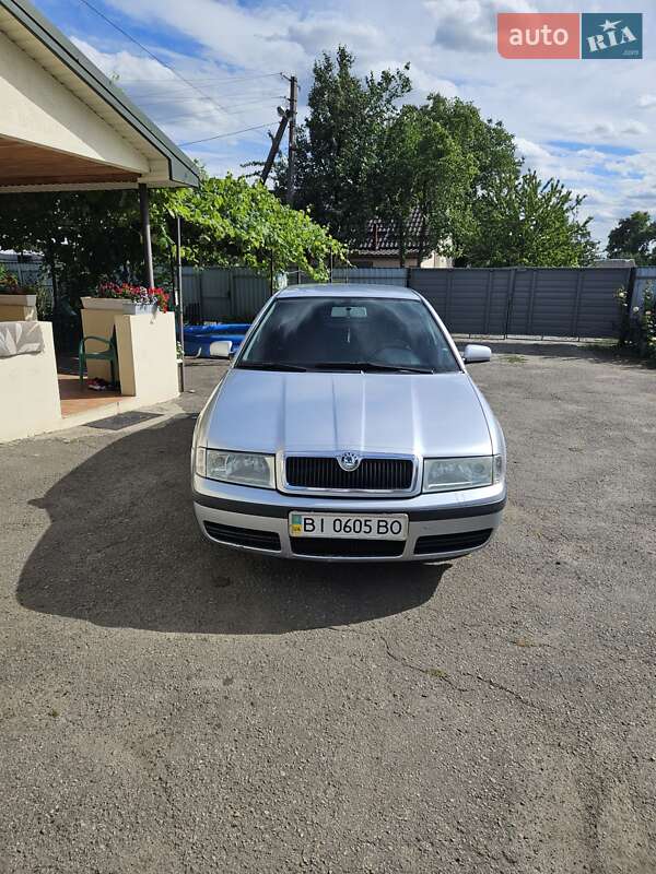 Лифтбек Skoda Octavia 2008 в 
