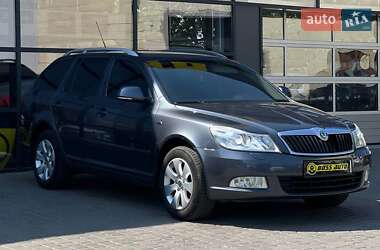 Універсал Skoda Octavia 2010 в Івано-Франківську