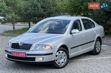 Лифтбек Skoda Octavia 2006 в 