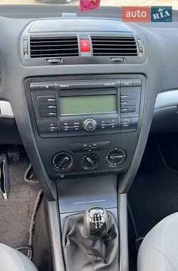 Лифтбек Skoda Octavia 2006 в 