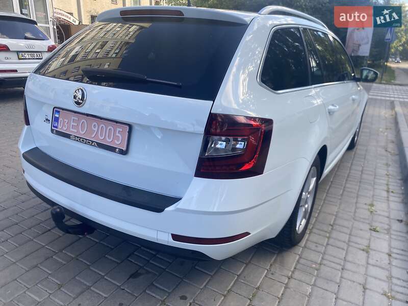 Универсал Skoda Octavia 2019 в Луцке