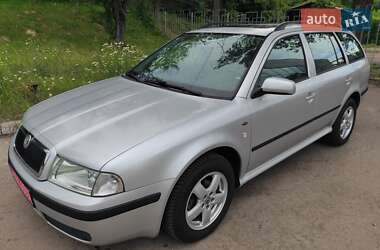 Універсал Skoda Octavia 2002 в Чернігові