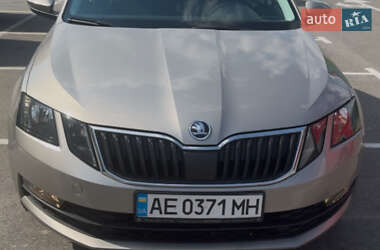 Лифтбек Skoda Octavia 2017 в Киеве
