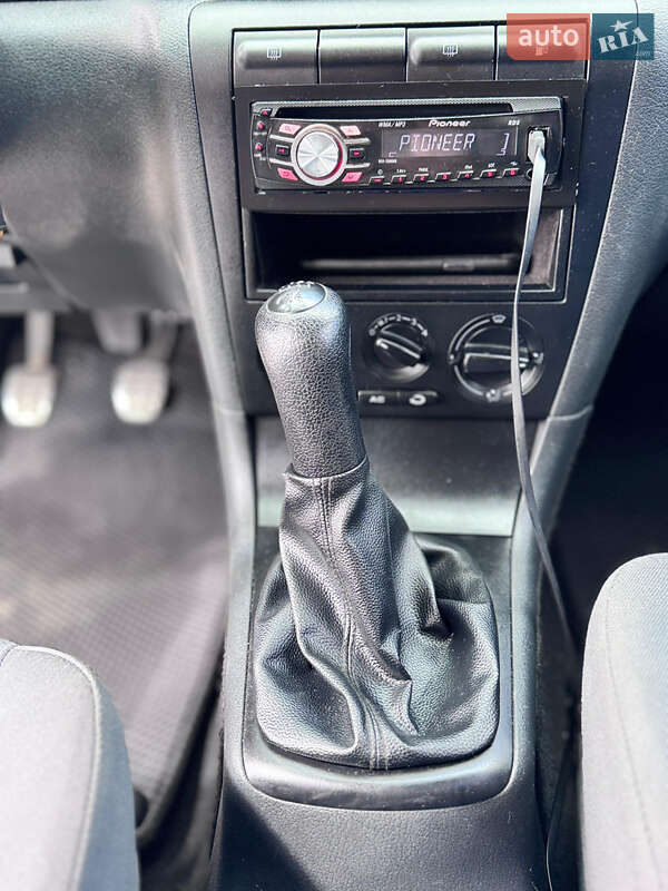 Лифтбек Skoda Octavia 2008 в Киеве фото 8 Лифтбек Skoda Octavia 2008 в Киеве