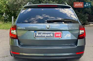 Універсал Skoda Octavia 2017 в  фото 7 Універсал Skoda Octavia 2017 в